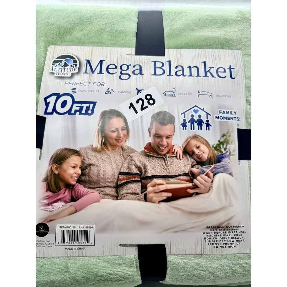 Altitude Home 10FT Family Mega Blanket Light Green Brand New